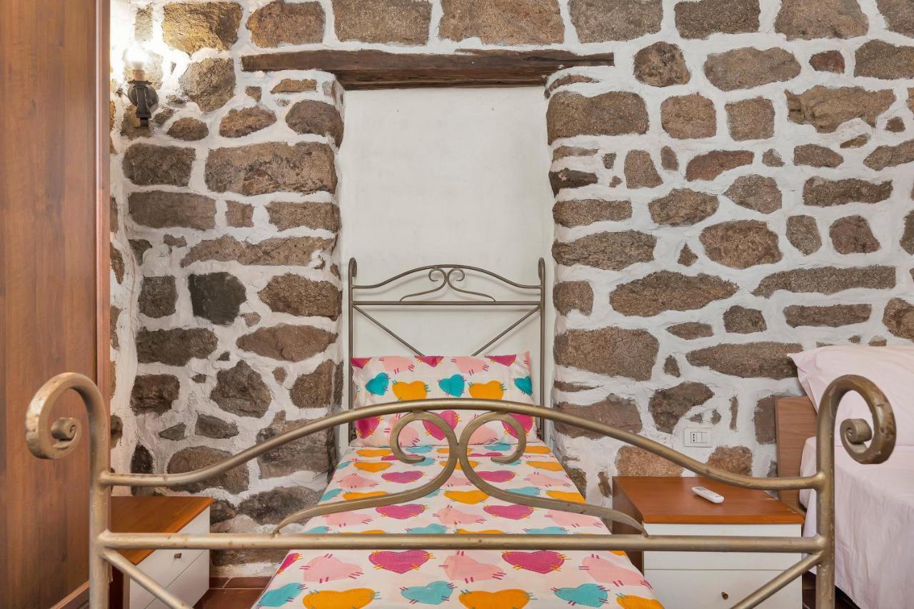 Loiri Porto San Paolo Casettina מראה חיצוני תמונה
