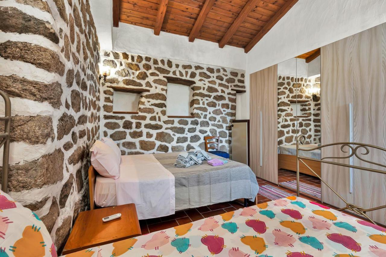 Loiri Porto San Paolo Casettina מראה חיצוני תמונה