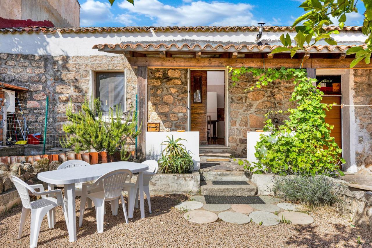 Loiri Porto San Paolo Casettina מראה חיצוני תמונה